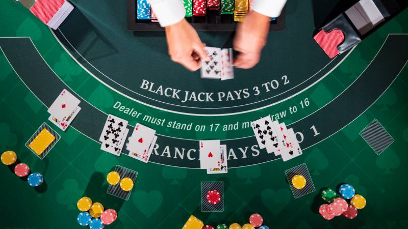 Khám Phá Luật Chơi Blackjack Và Cách Chơi Hiệu Quả 4 Lựa chọn của người chơi